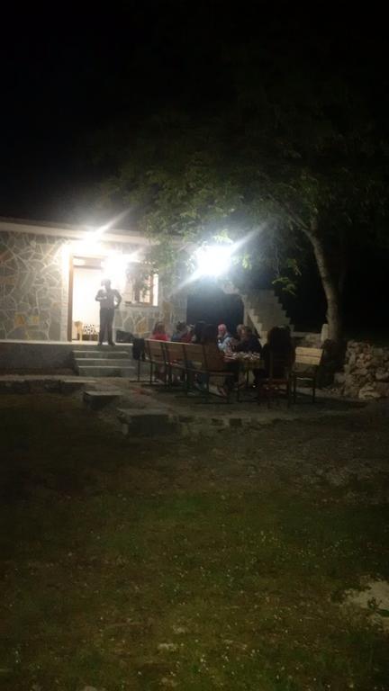 Вилла Buni Shqipes Тети Экстерьер фото