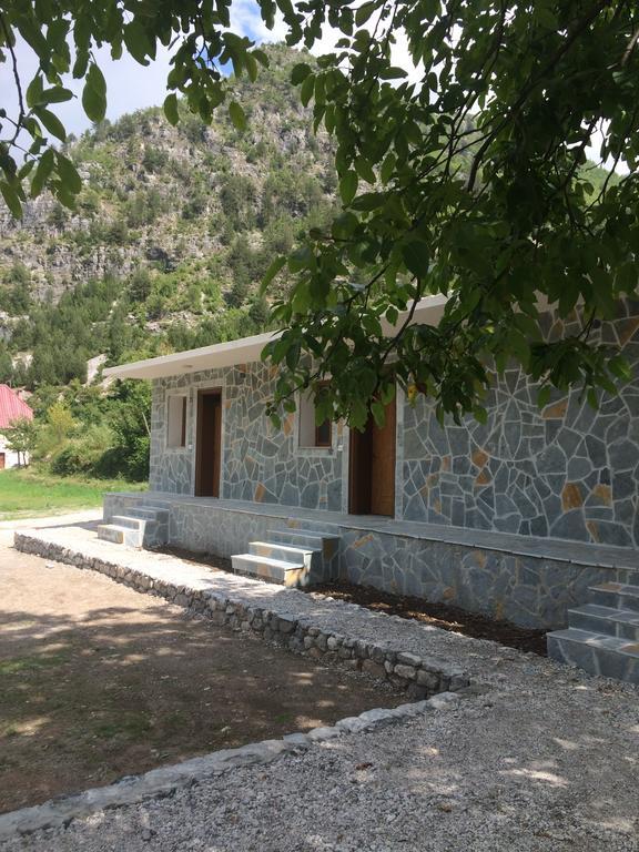 Вилла Buni Shqipes Тети Экстерьер фото